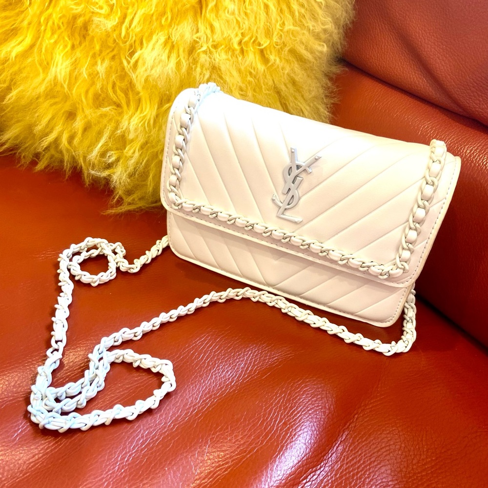 Cross body medium bag 8x5.5x3